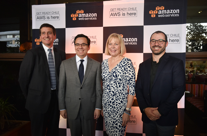 Amazon Web Services inaugurates its offices in Chile