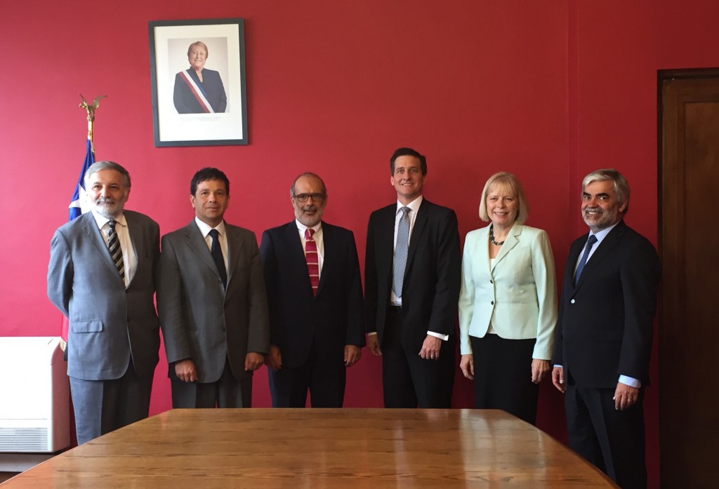 Government signs collaboration agreement with Amazon Web Services to promote technological development in Chile