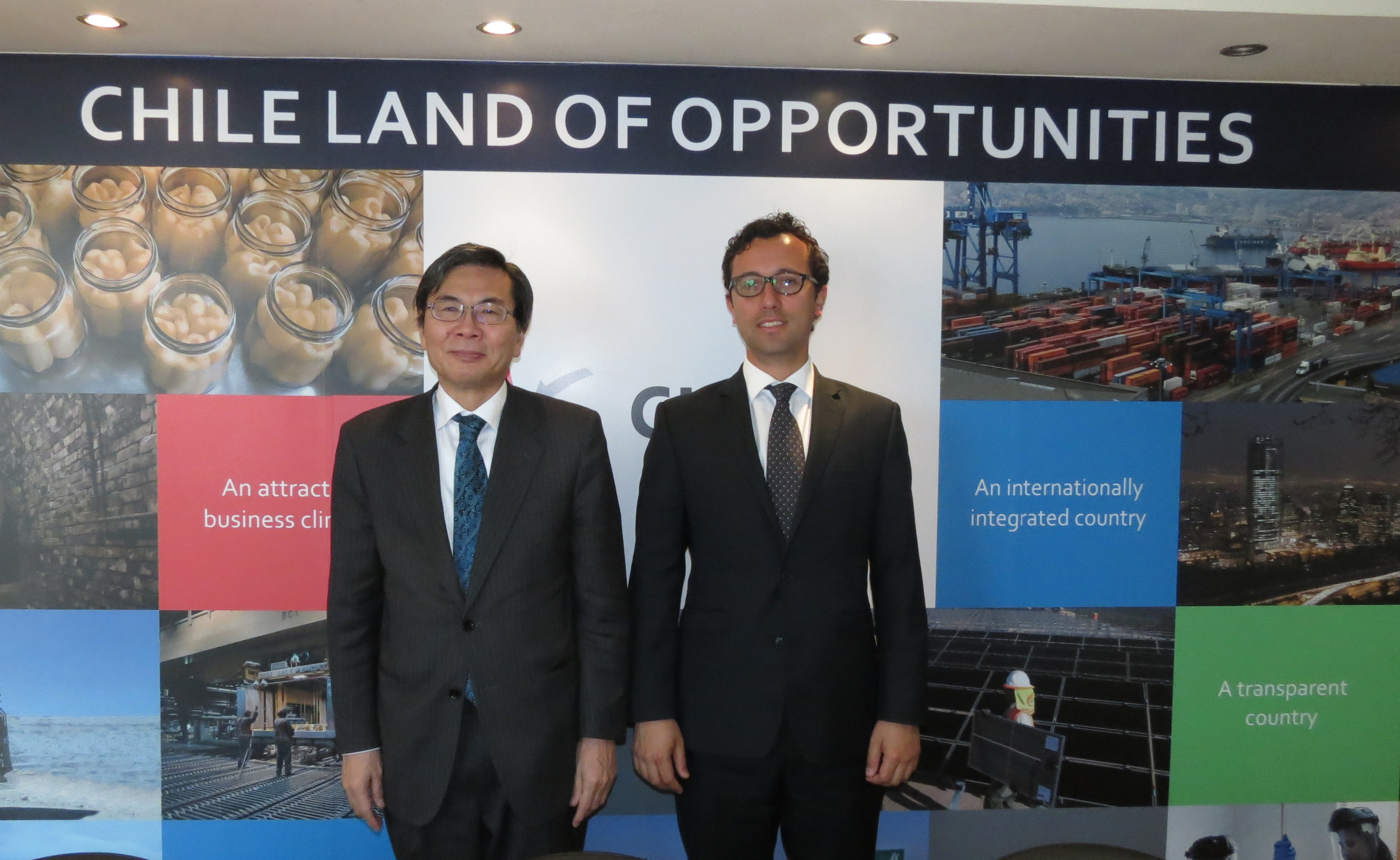 Japan’s Ambassador to Chile meets with CIEChile Executive Vice-President