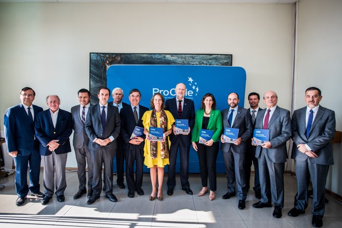 InvestChile promotes new book with 40 opportunities for investment in mining