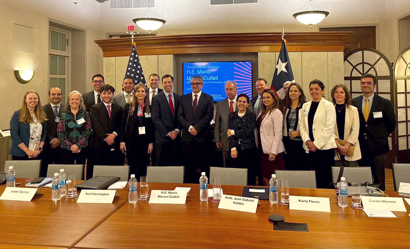 Ministro Marcel e InvestChile se reunieron con inversionistas estadounidenses en Washington
