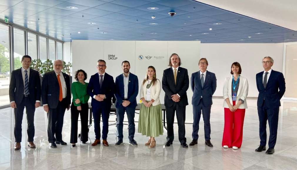 Ministro Grau e InvestChile concluyen agenda en Alemania con planes de cooperación bilateral